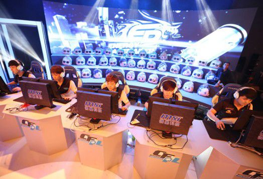 历来充满激 历来充满激